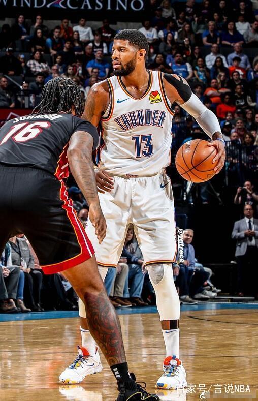 巴萨被塞尔塔扳平后，亚马尔问队友：我们在中场干什么？（巴萨遭塞尔塔扳平，亚马尔质问：中场在干嘛？）