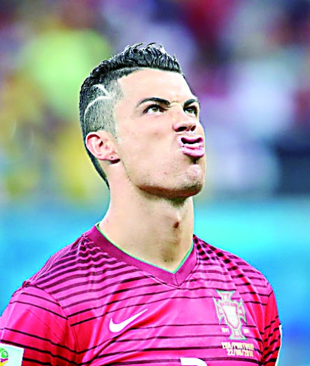 吉迪砍生涯第22次三双，在历史三双榜上超越贾巴尔和科比（吉迪完成生涯第22次三双，三双历史榜超越贾巴尔与科比）