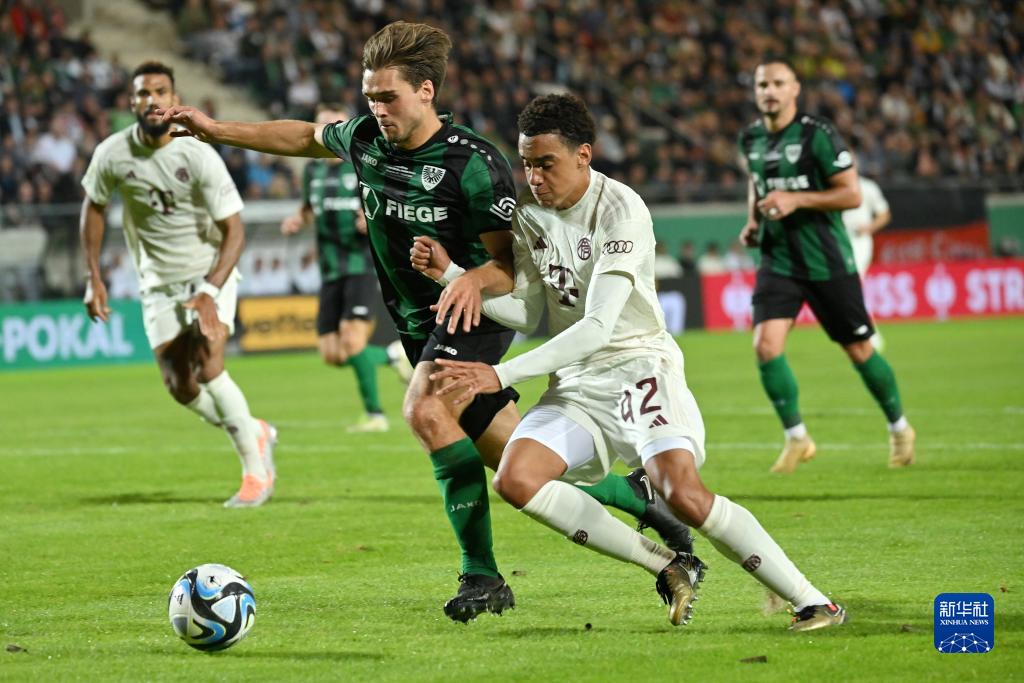 战三镇替补出场，依木兰完成山东泰山一线队首秀