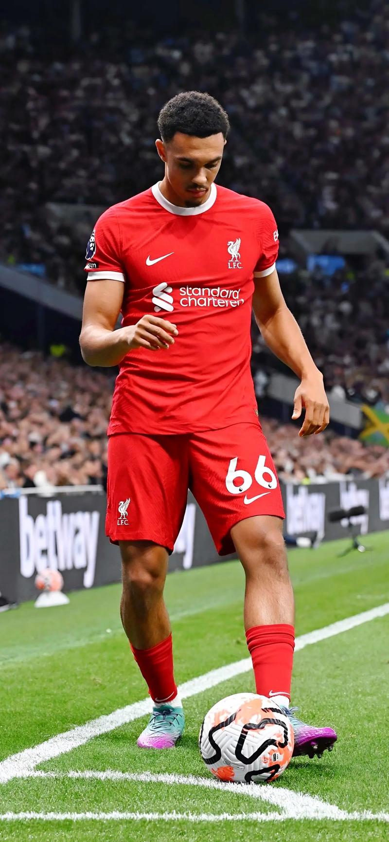 马德兴：U18国足11月将与吉尔吉斯斯坦U18进行两场内部热身赛（马德兴：国青U18队11月将与吉尔吉斯斯坦U18进行两场封闭热身赛）