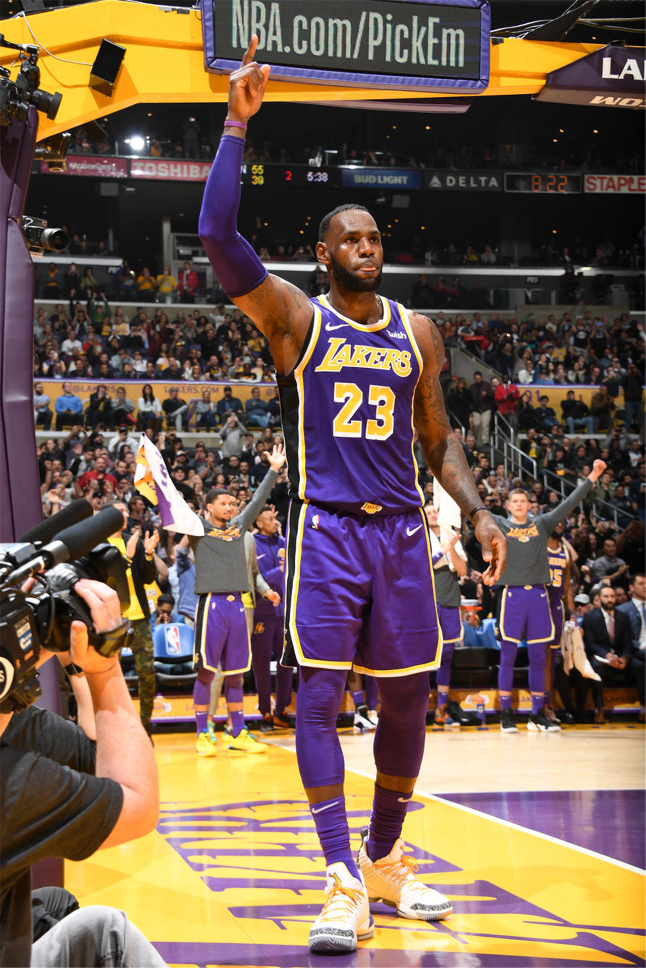 都体：尤文和那不勒斯为蒂亚戈-加布里埃尔和门多萨展开竞争（都体：尤文、那不勒斯争夺蒂亚戈-加布里埃尔与门多萨）